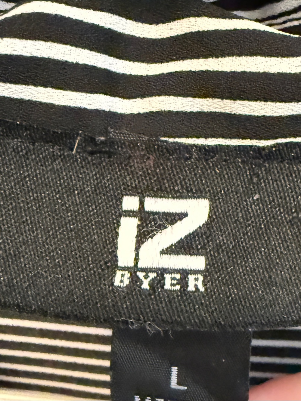 IZ Byer button down stripe blouse - Picture 4 of 6
